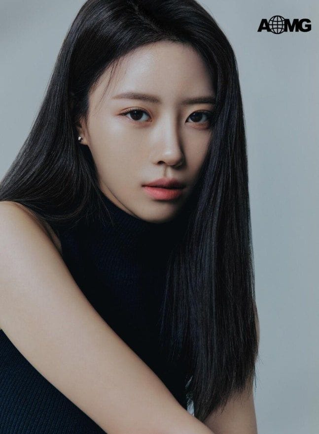 0000580849_001_202511240913137271764142045564536191 Lee Mi-joo Joins AOMG: Why Her Move Signals a New Era of Korean Entertainment